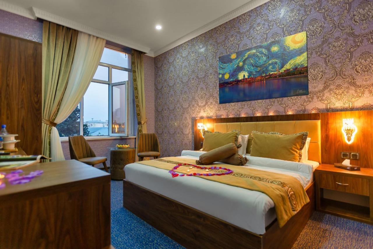 Center Hotel